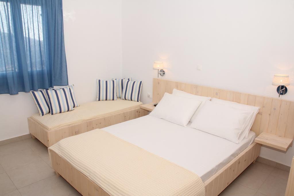 Meltemi Retreat Hotel Irakleia  Luaran gambar
