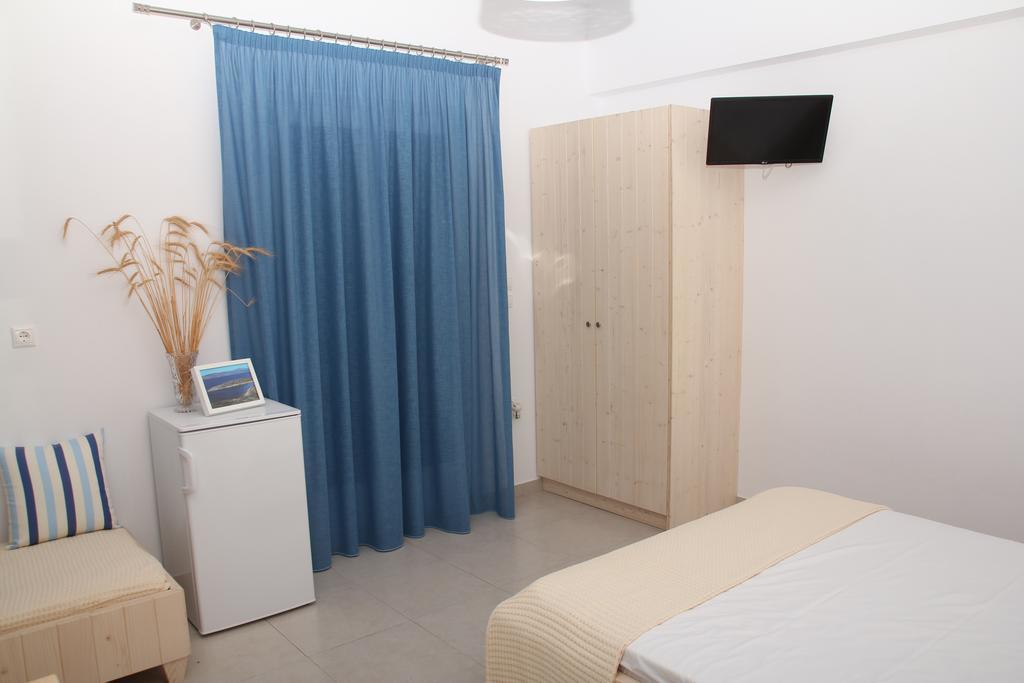 Meltemi Retreat Hotel Irakleia  Luaran gambar